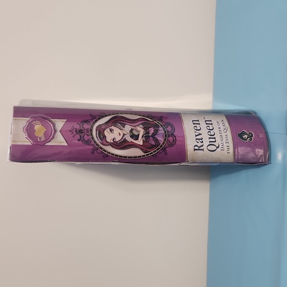 Raven Queen Ever After High Mattel Doll NWT 2013 EAH - Picture 3 of 8